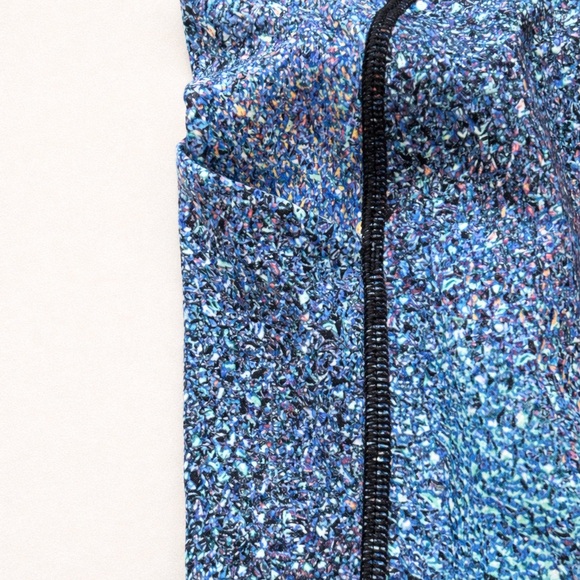 Lululemon Speed Tight V Strive Galaxy Print Leggings Size 6 - Picture 5 of 7
